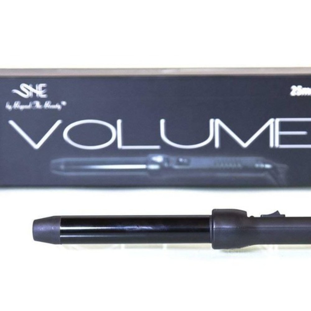 Volume 25mm by Beyond the Beauty black curling Iron
